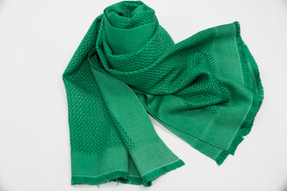 Green tiny weave
